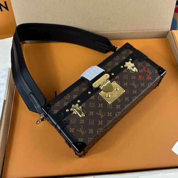 PETITE MALLE VUITTON WEST LOUIS EAST 0807